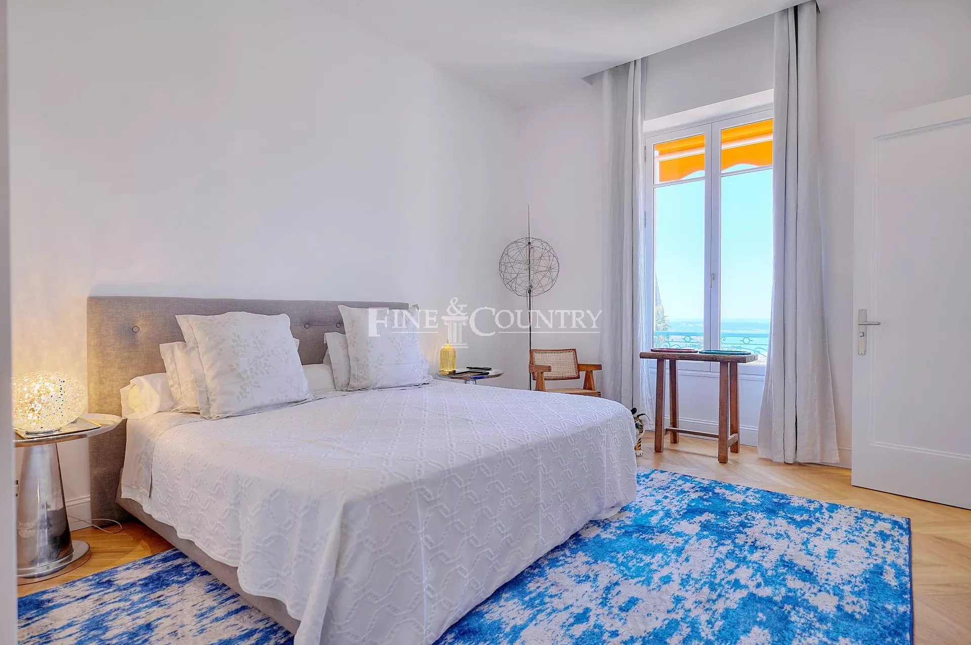 Sea View Character Apartment for sale in Cannes