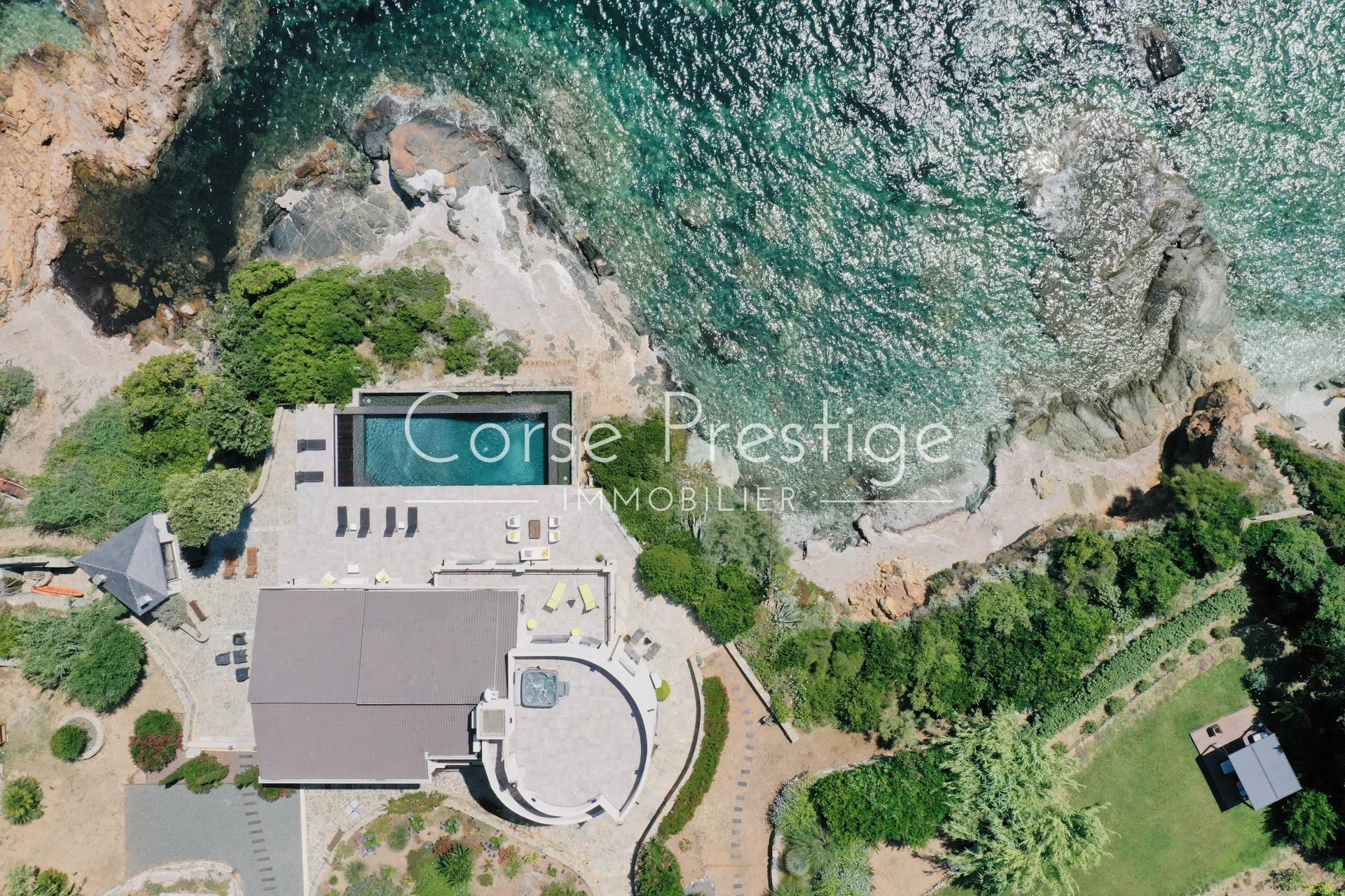contemporary waterfront villa for rent – macinaggio – cap corse image1