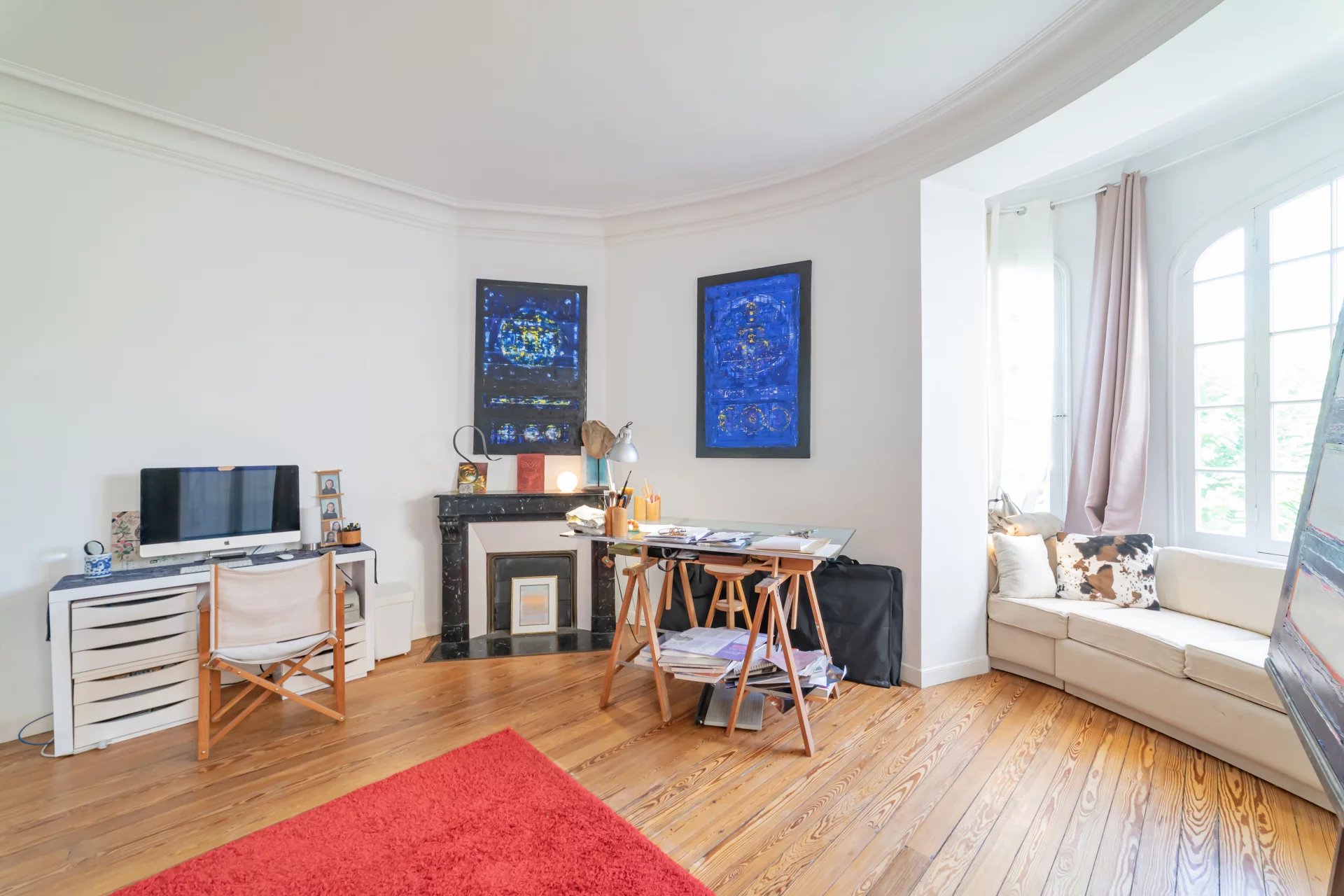 Magnificent two bedroom apartment - Carré d'Or