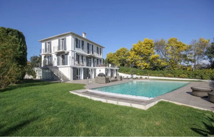 Vente Maison 315m² 7 Pièces à Cannes (06400) - Bergmans Home Invest