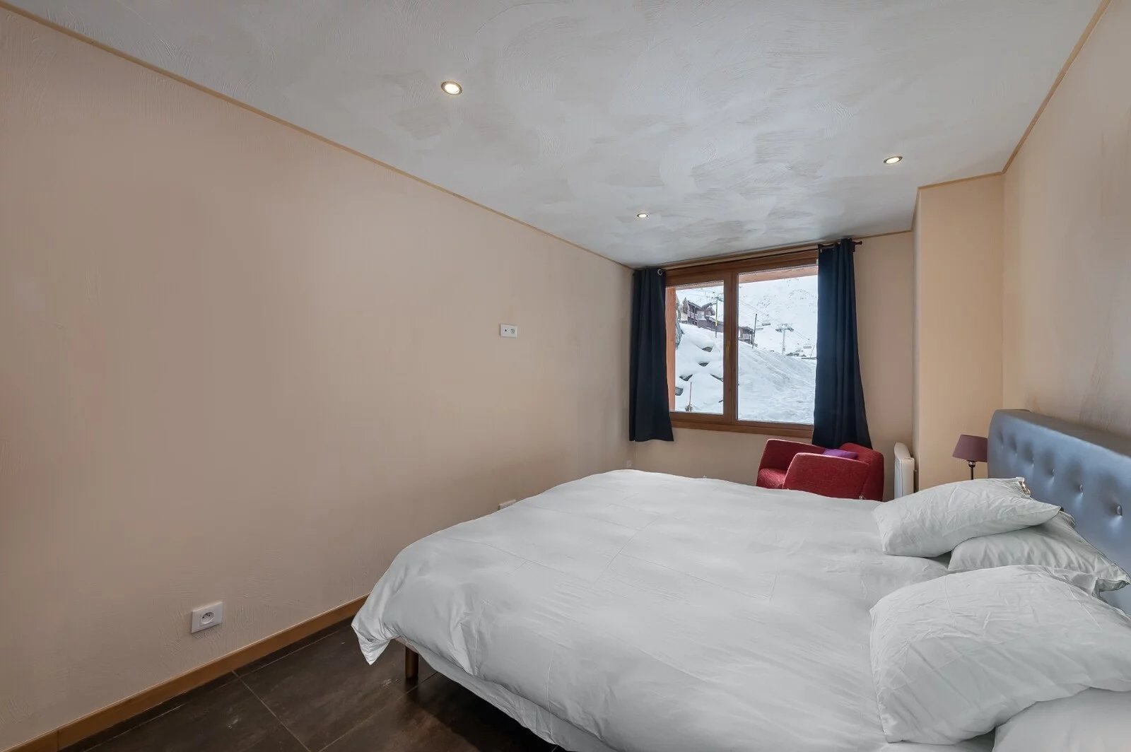 1 BEDROOM APARTMENT WITH A MOUNTAIN CORNER - PREMIUM RESIDENCE