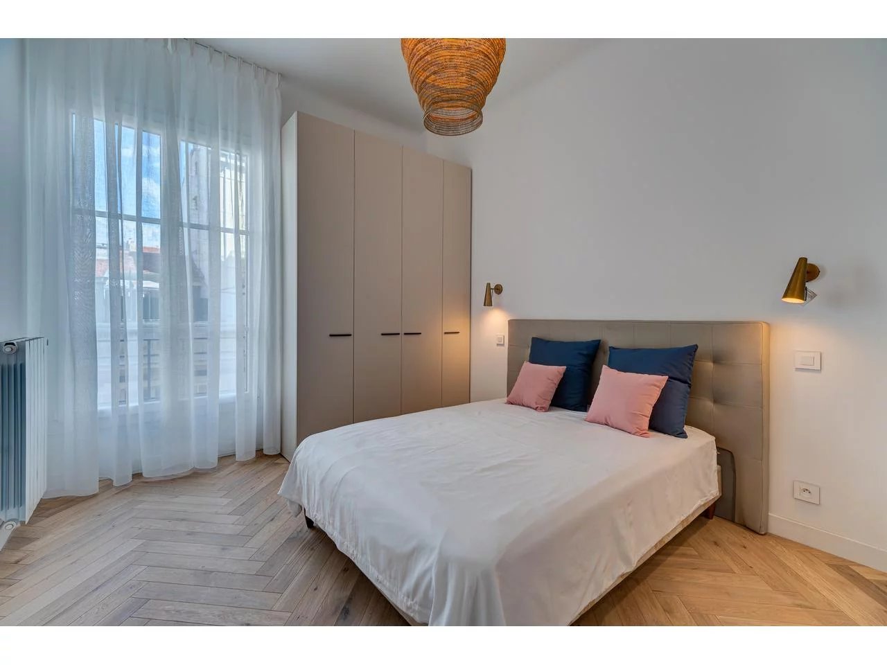 Appartement  3 Rooms 71m2  for sale   748 000 €