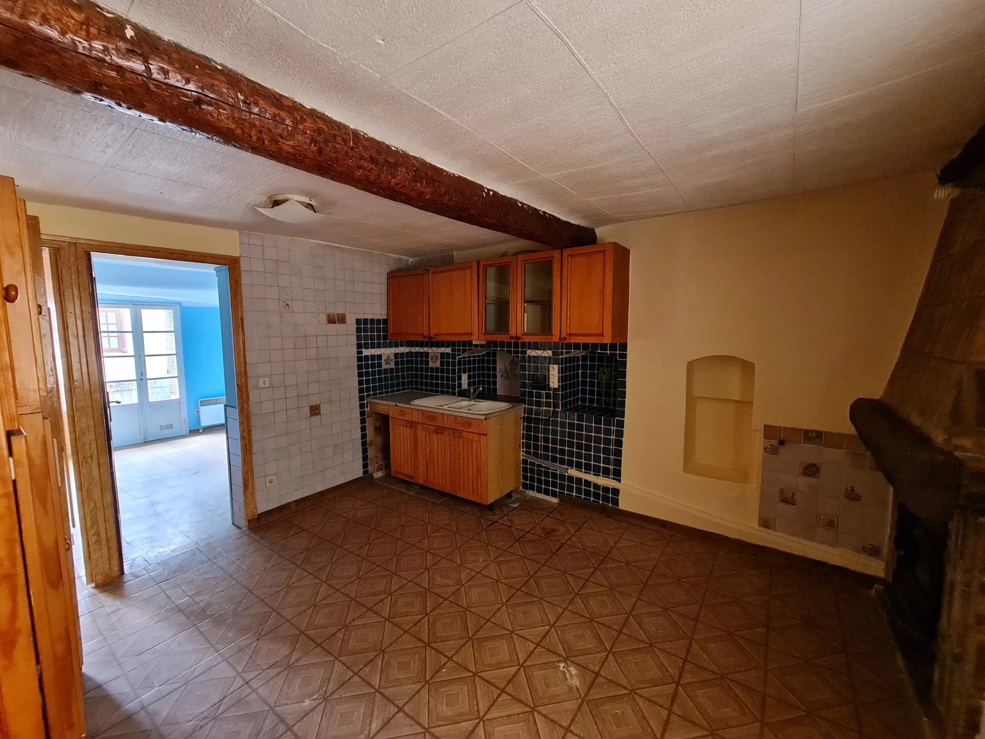 APPARTEMENT TROIS PIECES CASTELLAR