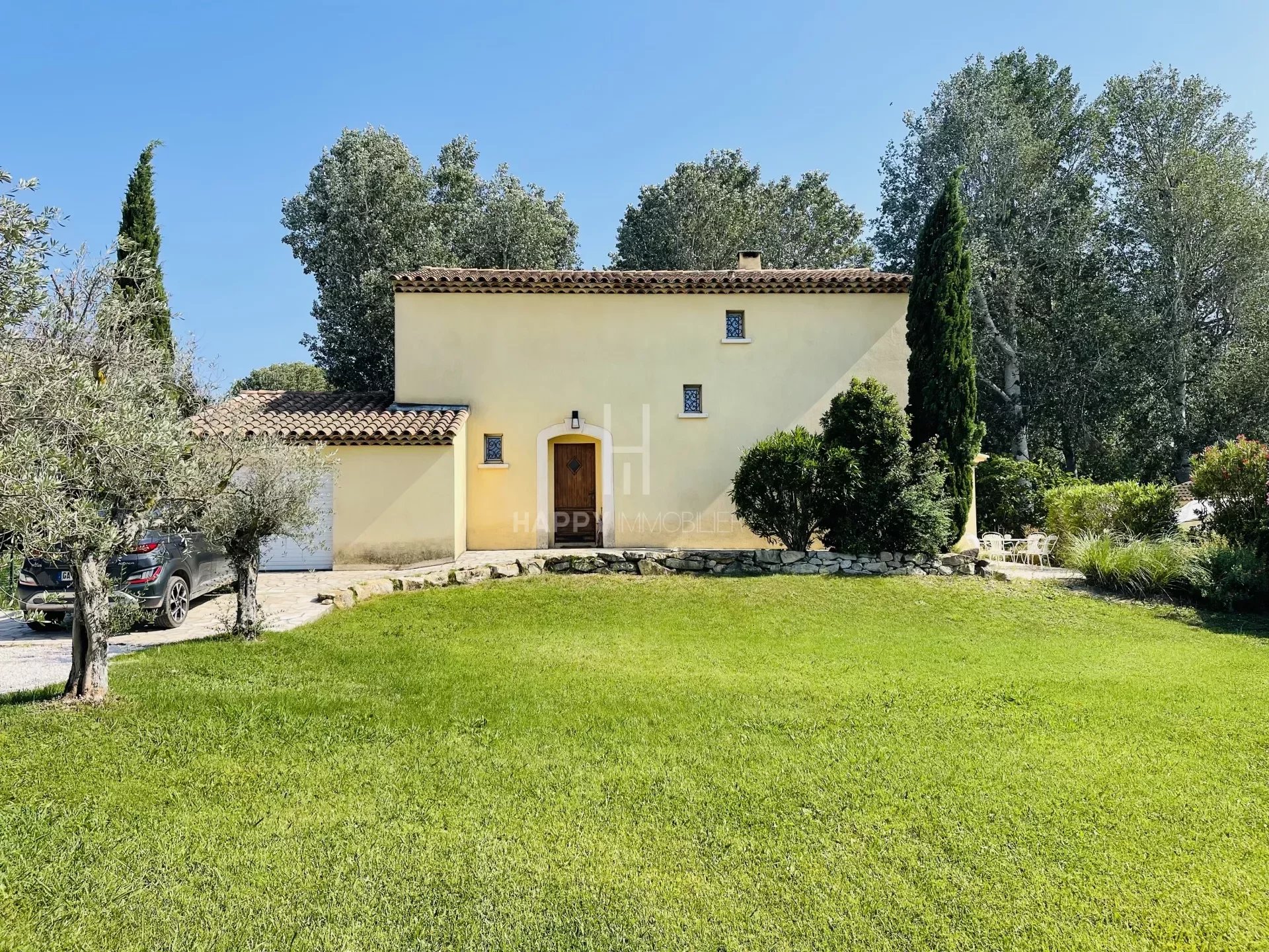 Magnificent architect's bastide surrounded by its 2900 m2 park