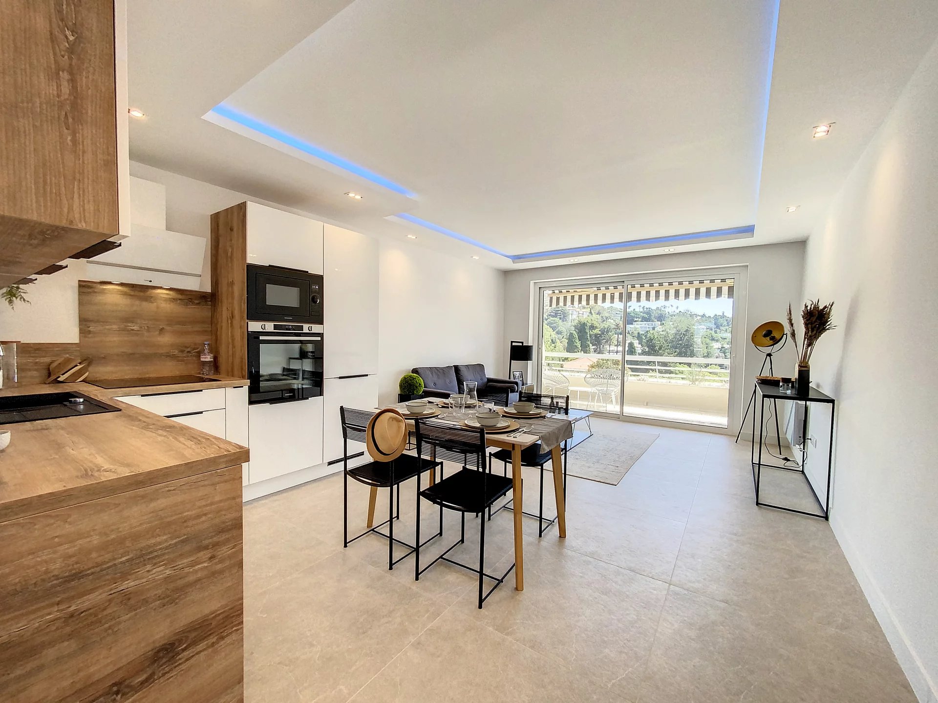 Vente Appartement 63m² 3 Pièces à Cannes (06400) - Riviera Home Properties