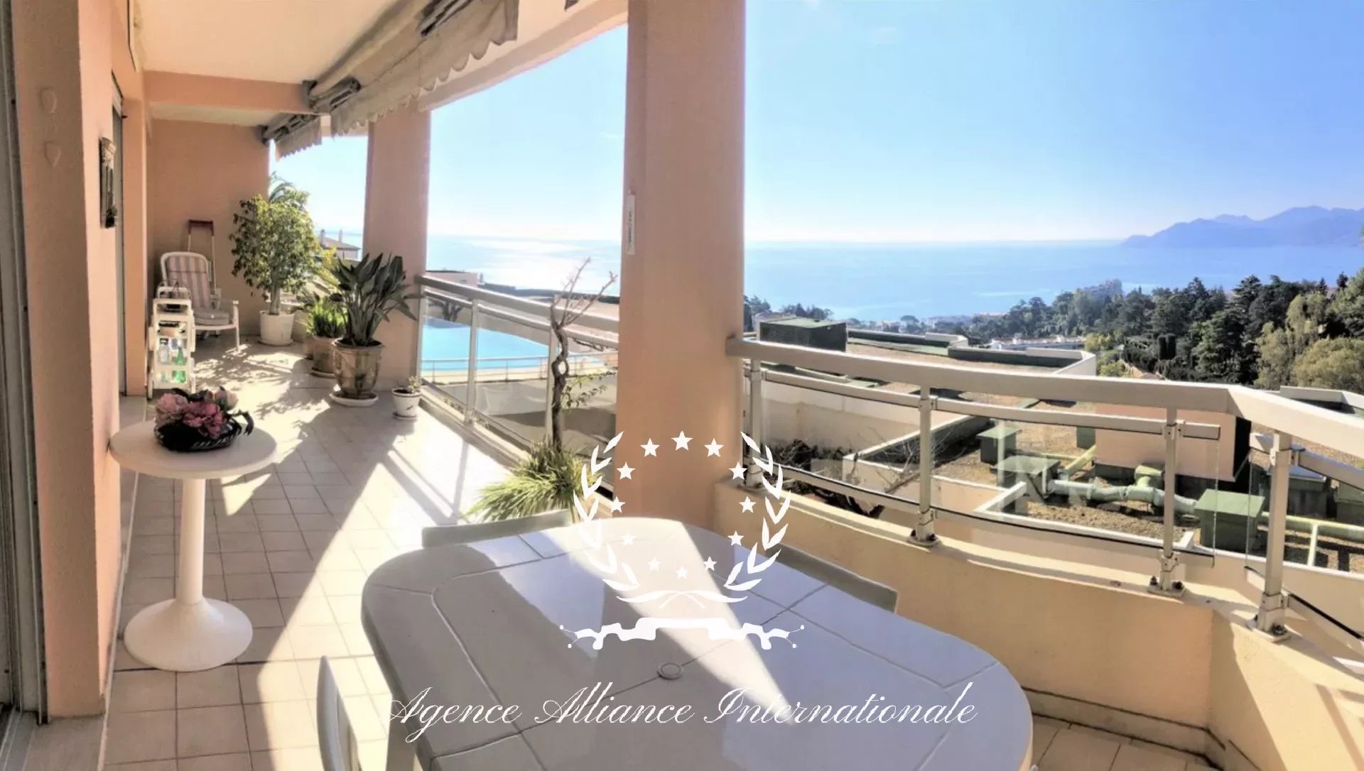 Sale Apartment - Cannes Croix des Gardes
