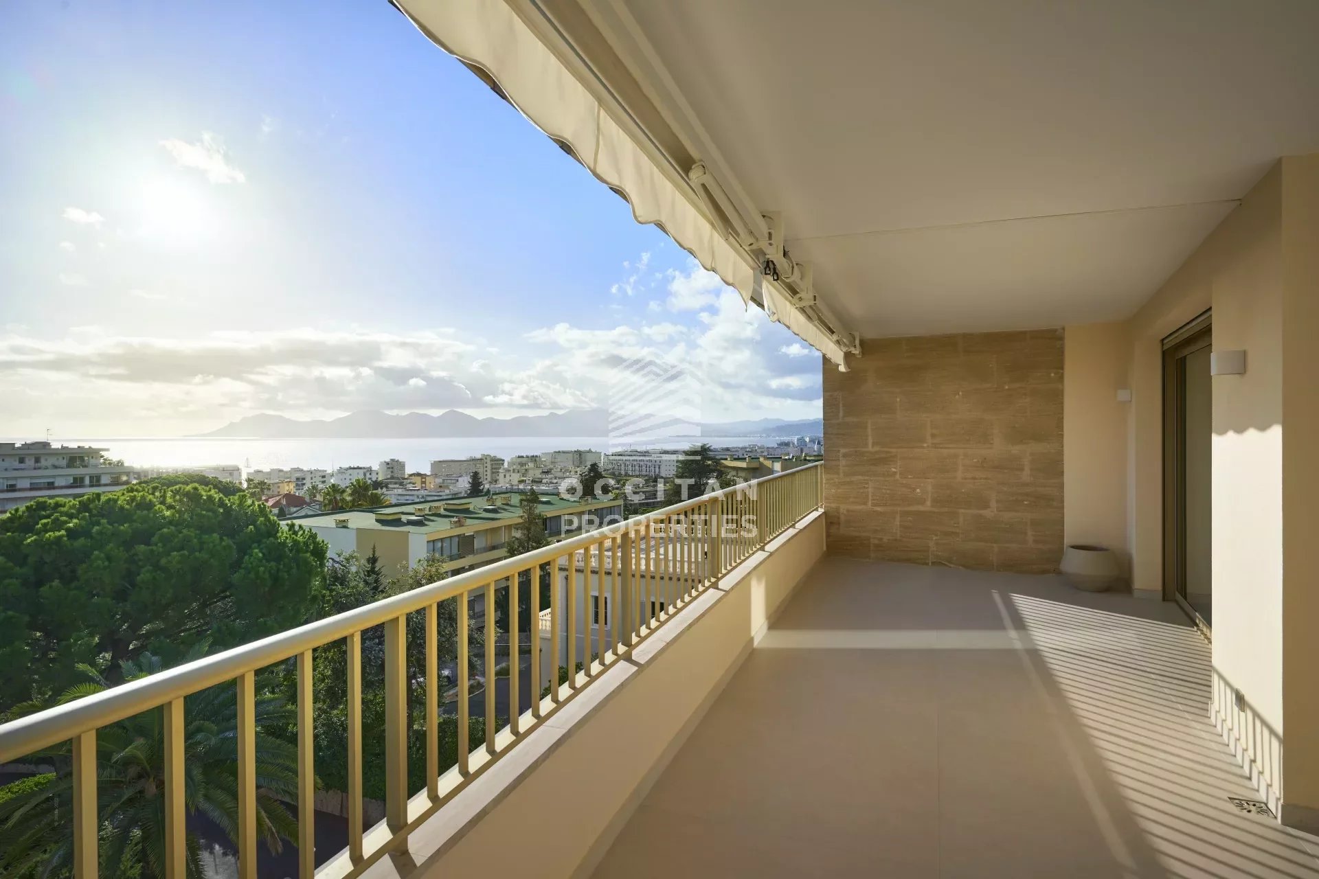 Vente Appartement 96m² 4 Pièces à Cannes (06400) - Occitan Properties