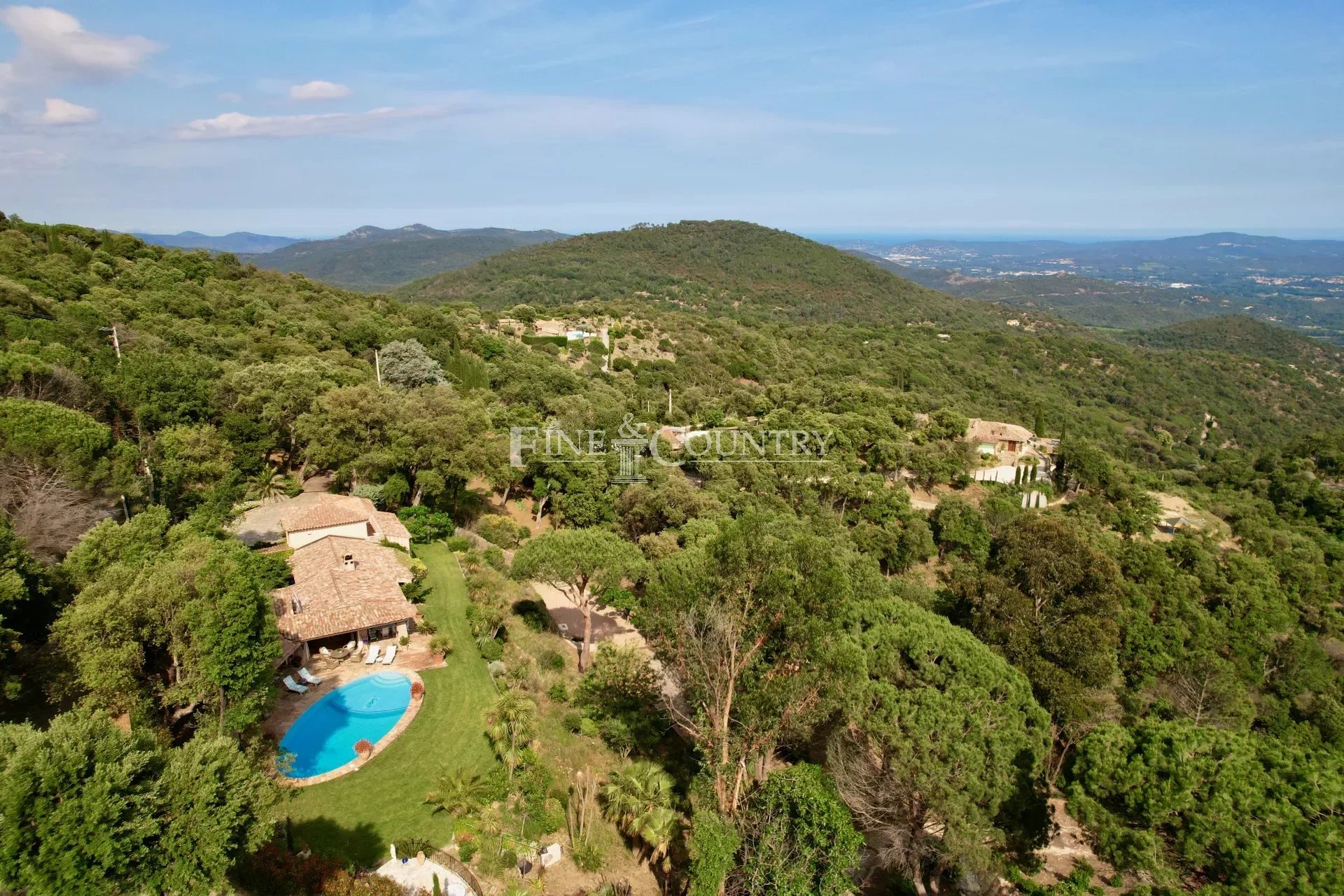 Vente Villa Provençale, La Garde Freinet vue panoramique
