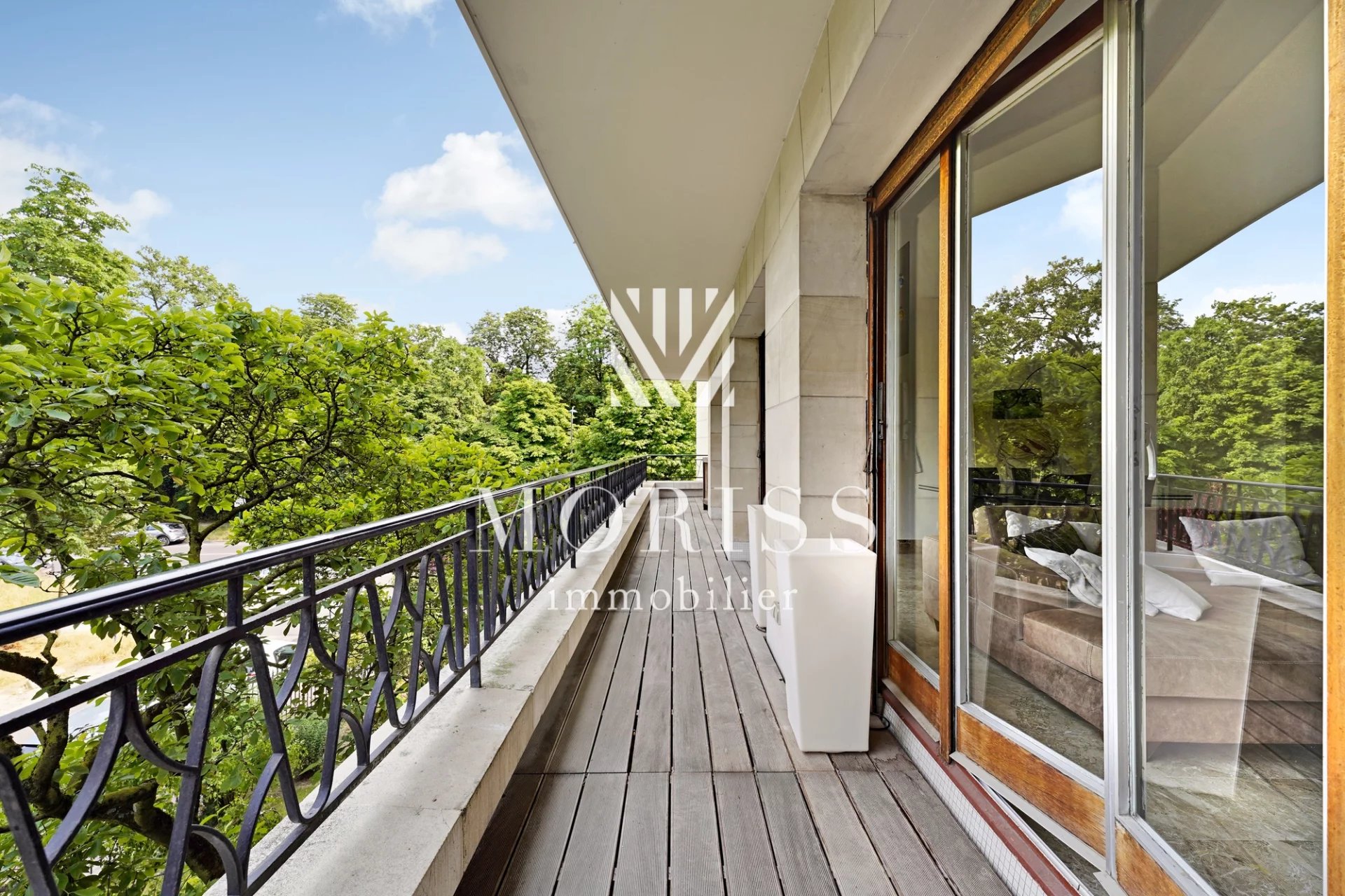 Saint-Mandé Appartement de 4 pièces + 20 m2 de terrasse - Image Array