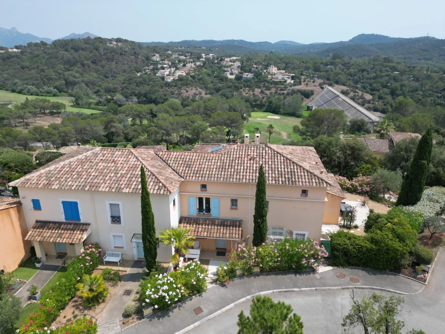 Saint Raphaël - bright house at golf-course with garage and BEAUTIFUL VIEWS