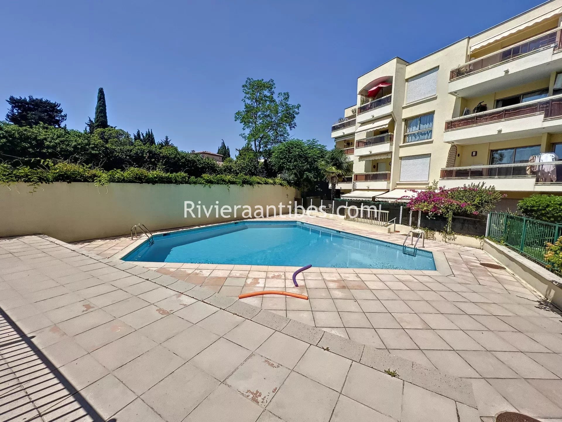 Vente Appartement 81m² 4 Pièces à Le Golfe Juan (06220) - Riviera Réalisation Immobilier
