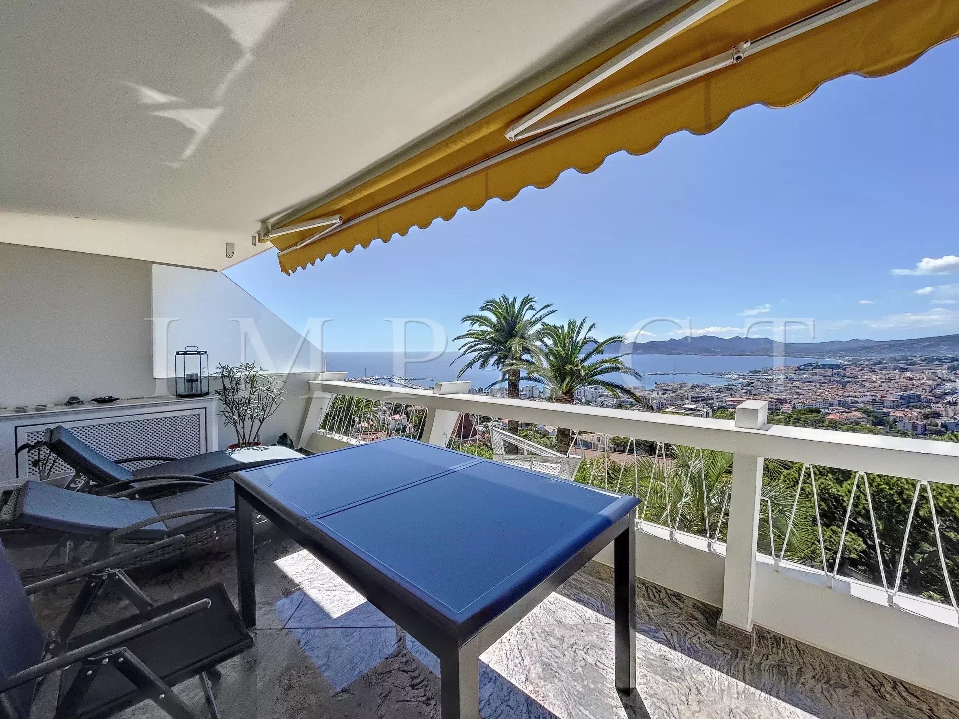 Cannes Californie - Appartement vue mer à vendre