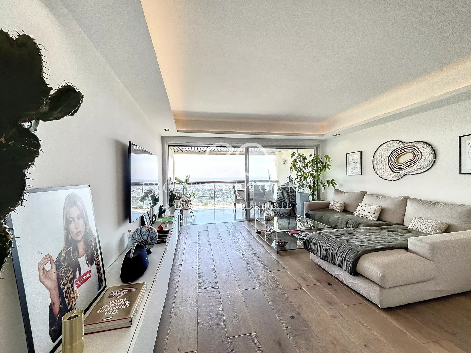 LE CANNET 3 ROOMS 76sqm TERRACE BOX PARK AND POOL