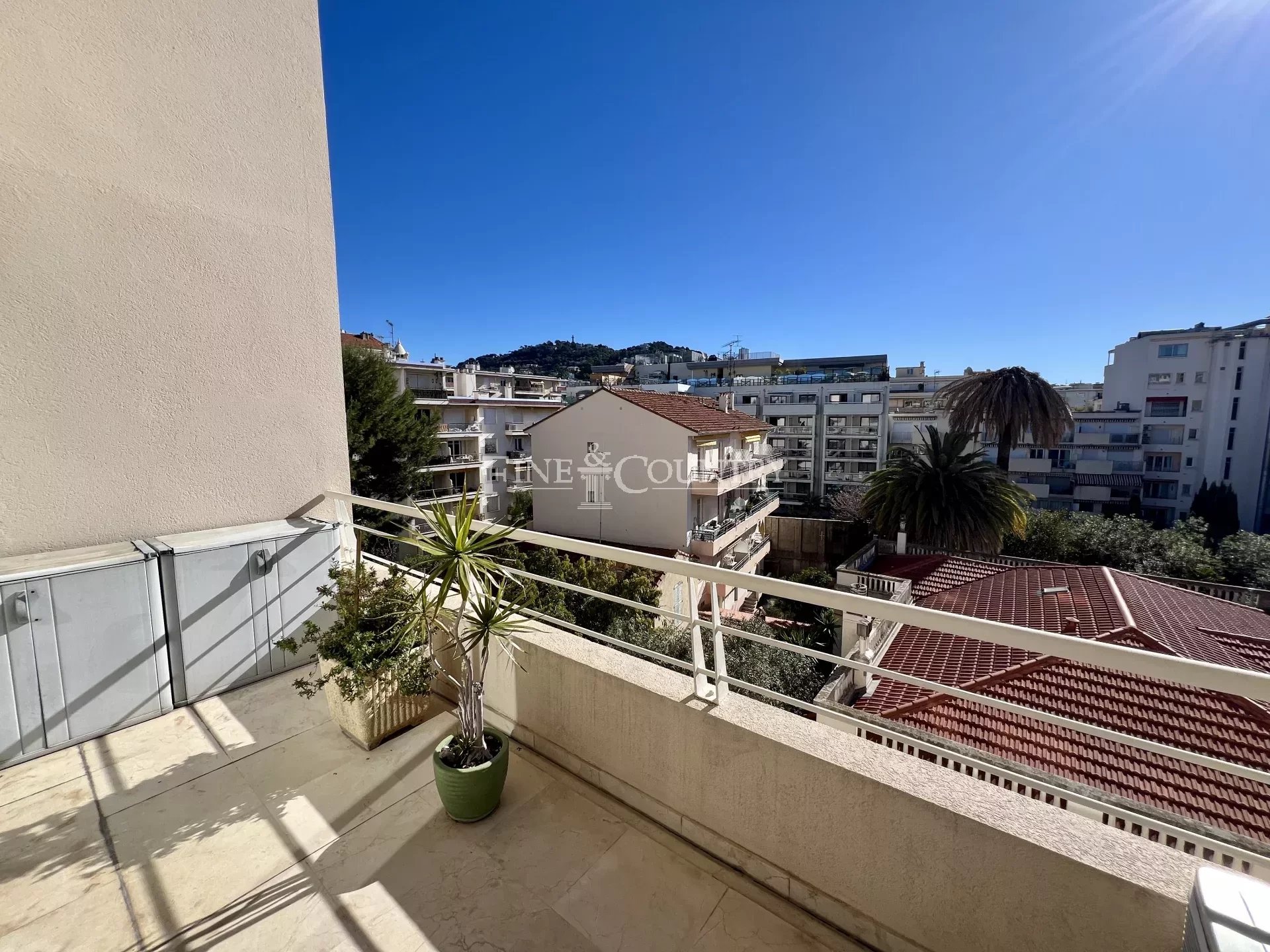 Appartement for sale CANNES Centre Accommodation in Cannes