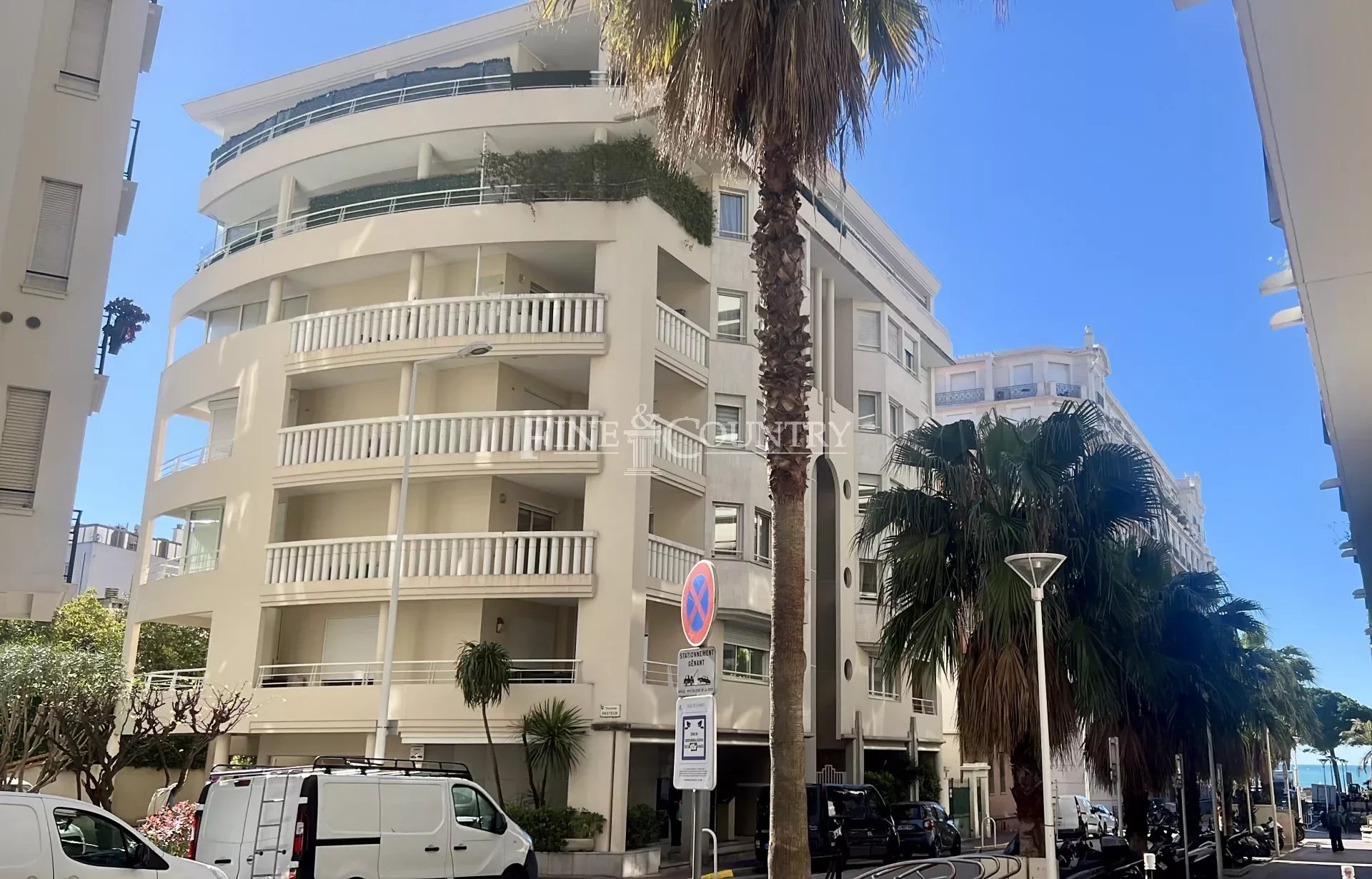 Photo of Appartement for sale CANNES Centre