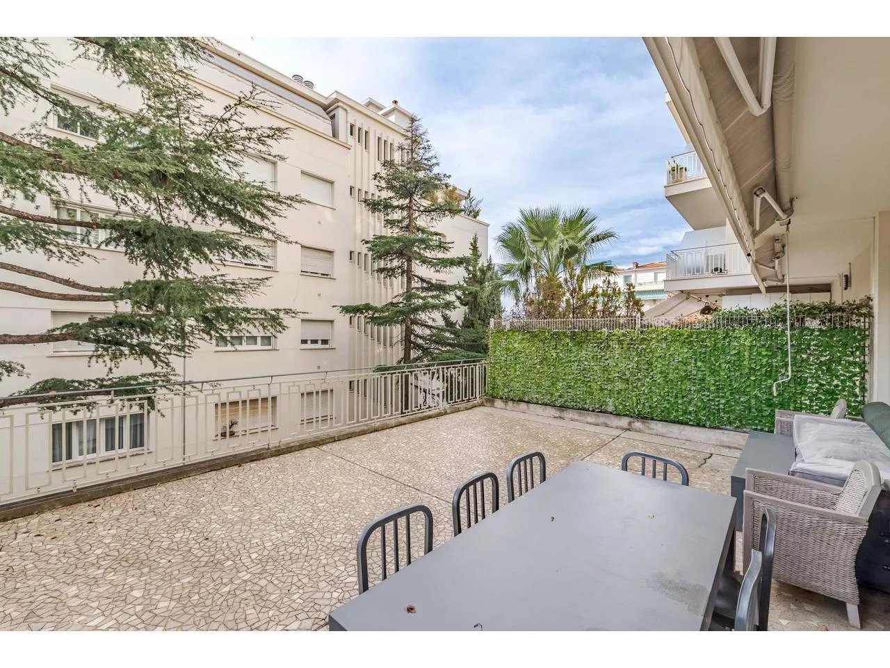 Appartement  2 Rooms 48m2  for sale   350 000 €