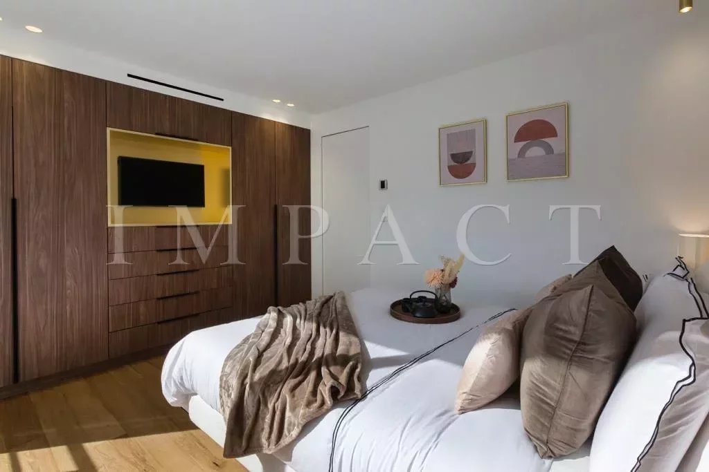 Apartment for sale completely renovated on the Croisette