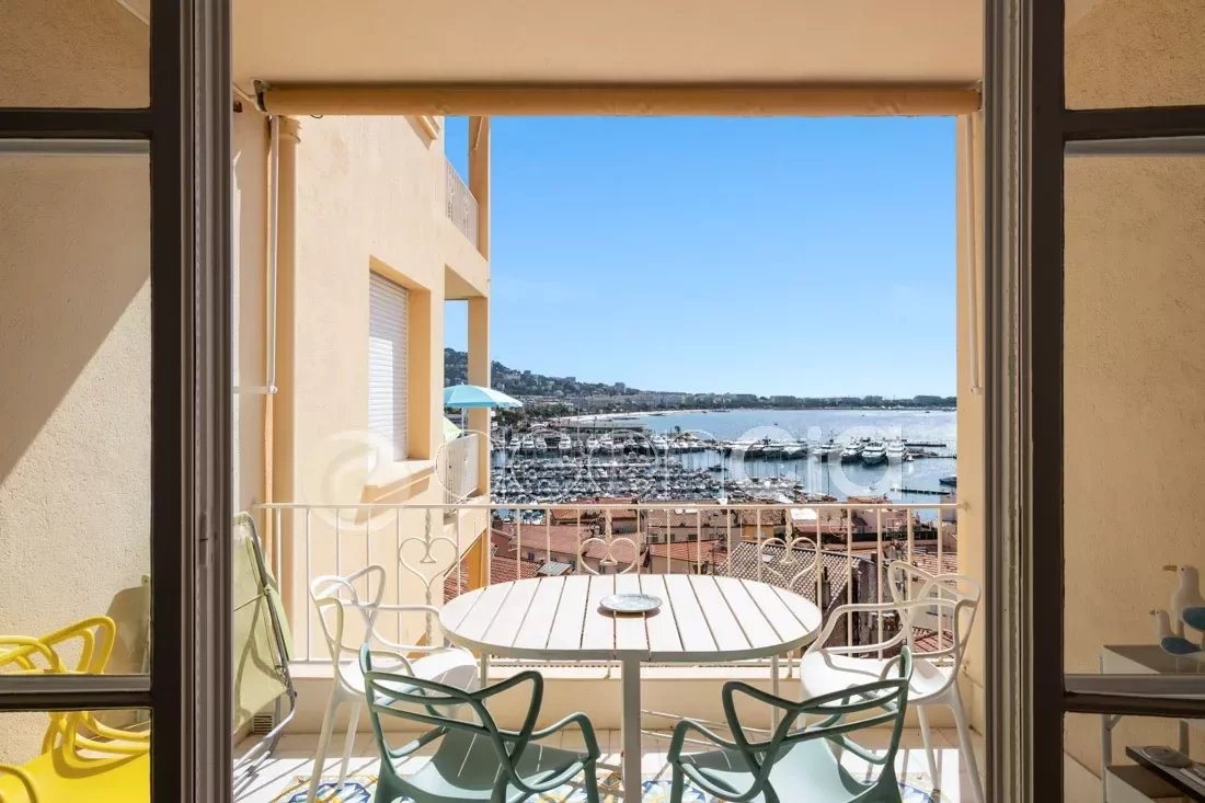 CANNES - BEAUTIFUL 2-BEDROOM APARTMENT - SEA VEAW