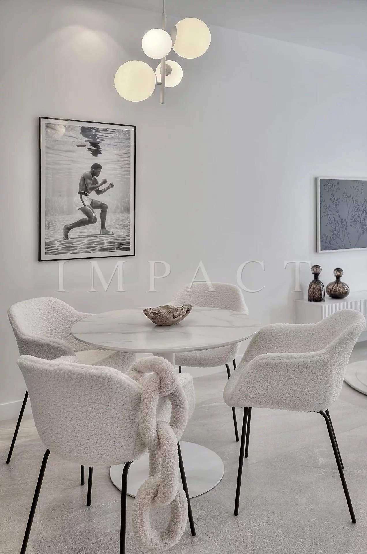 Contemporary apartment fully renovated for sale - CANNES Banane