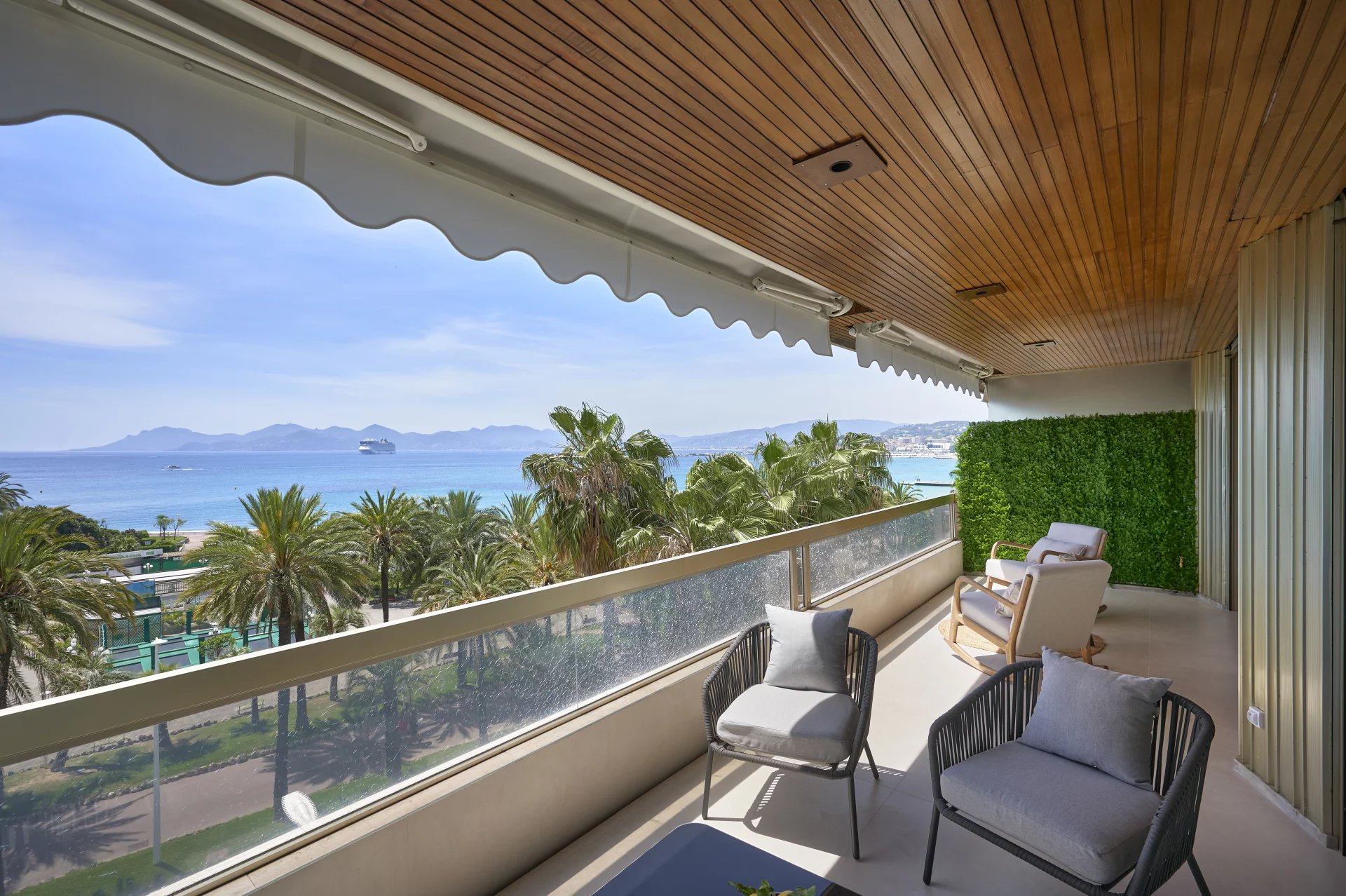 Vente Appartement 60m² 3 Pièces à Cannes (06400) - Bergmans Home Invest