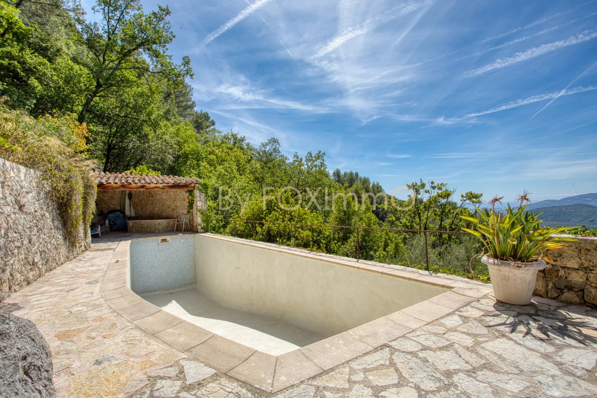5-ROOM VILLA - PANORAMIC SEA VIEW - ABSOLUTE PEACE AND QUIET - CABRIS
