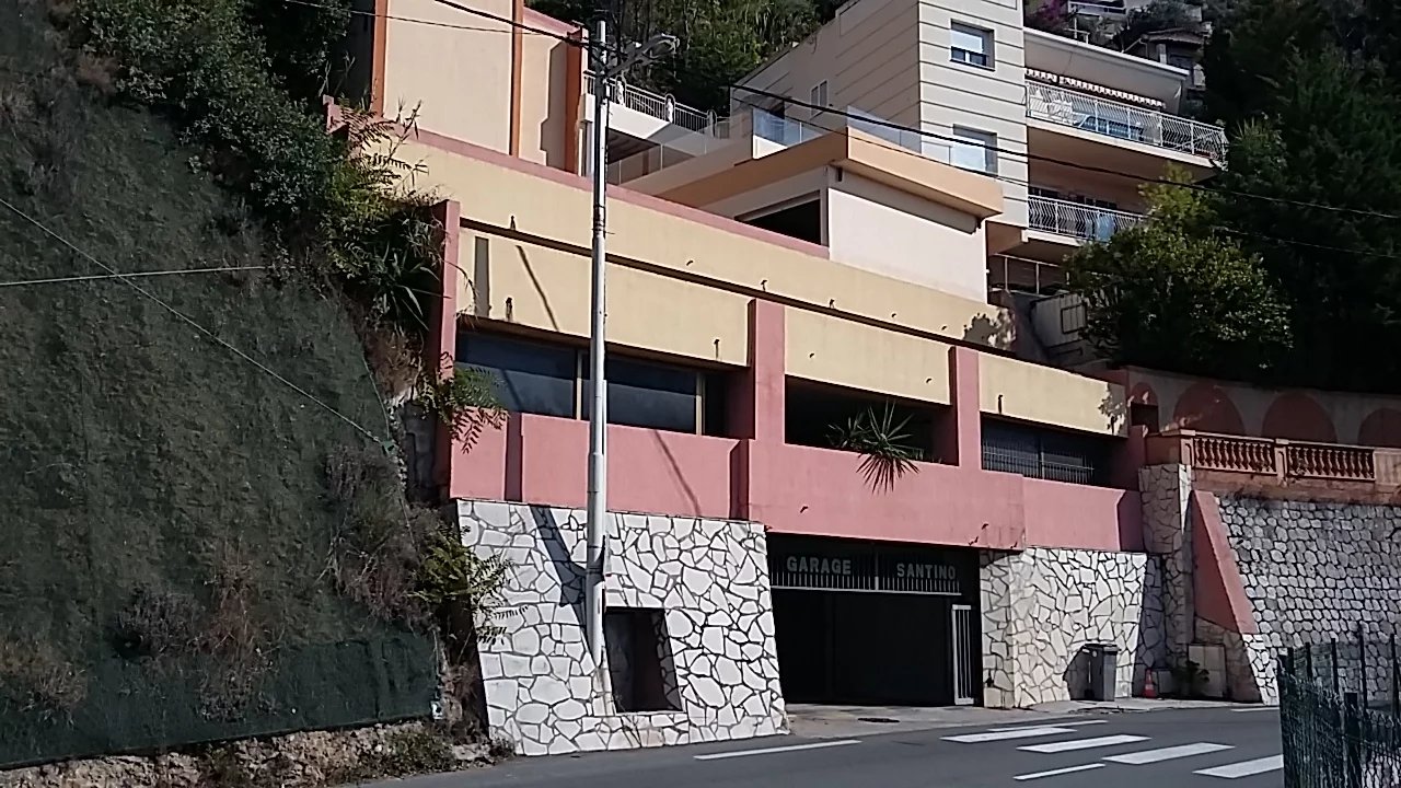 Parking sécurisé à Roquebrune Massolin