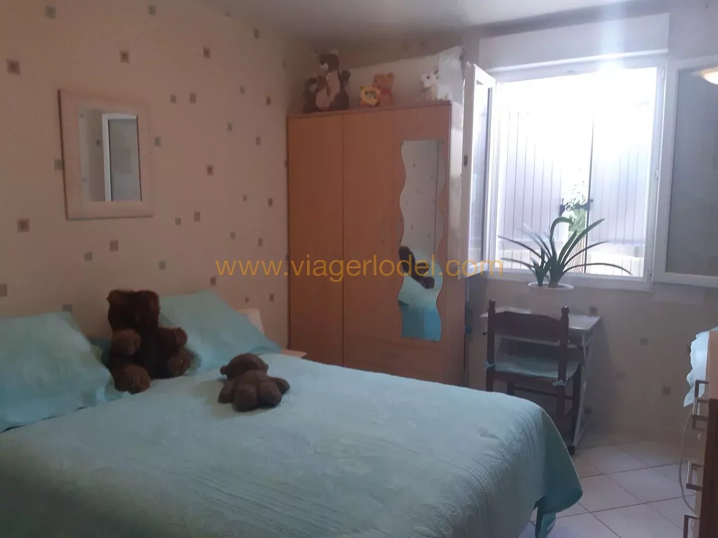 Ref. 9159 OCCUPIED VIAGER (LIFE ANNUITY), REGUSSE (83)
