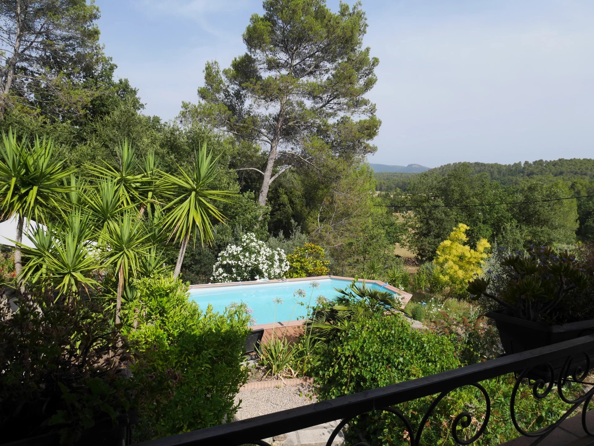Vente Maison 201m² 7 Pièces à Draguignan (83300) - Charming Provence Real Estate