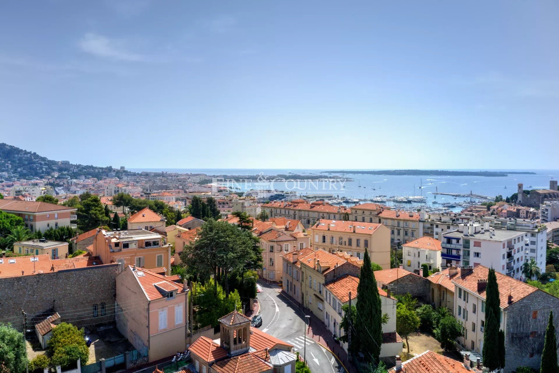 Photo of Sea View Bourgeois Apartment for sale in Cannes