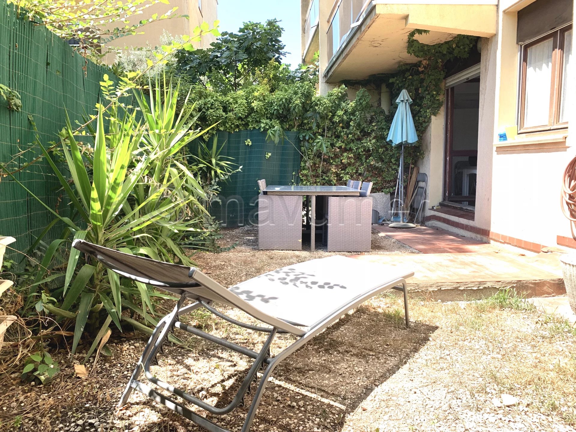 Appartement T2 + jardin + cave + parking - 13009 Marseille