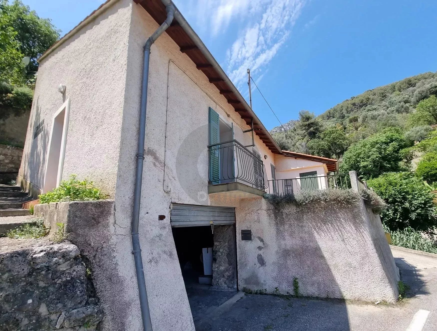Sainte Agnès, house WITHOUT GARDEN in the immediate vicinity of Menton