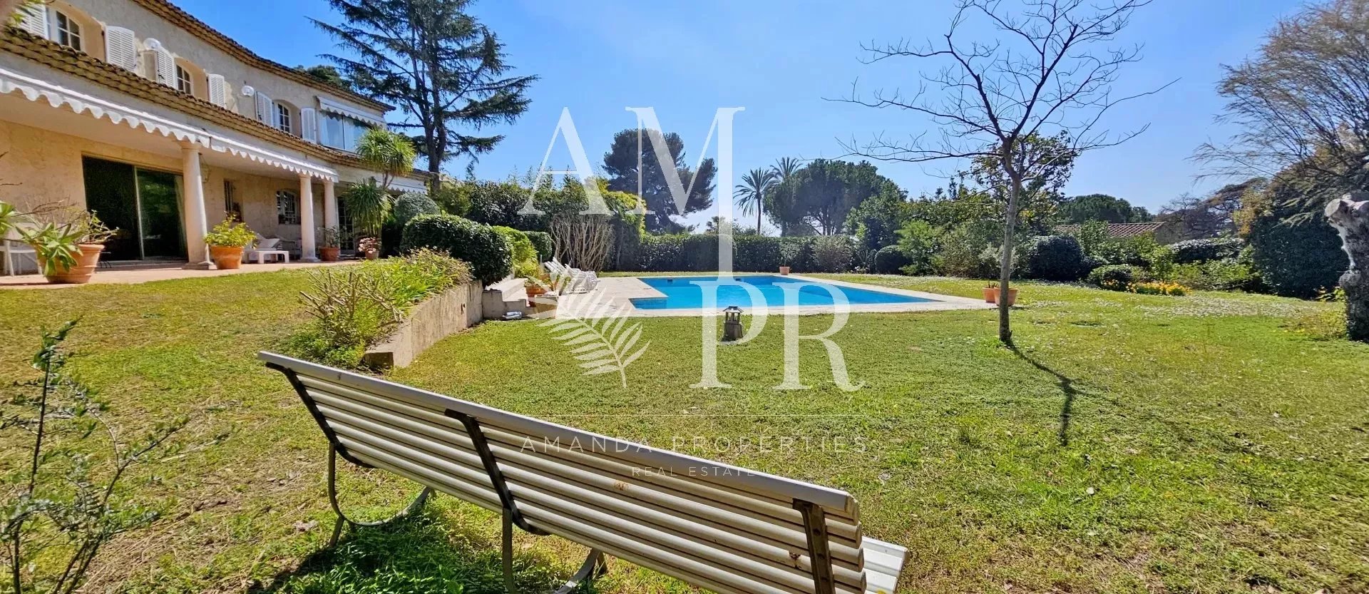Antibes Large Provencal Villa with Swimming Pool