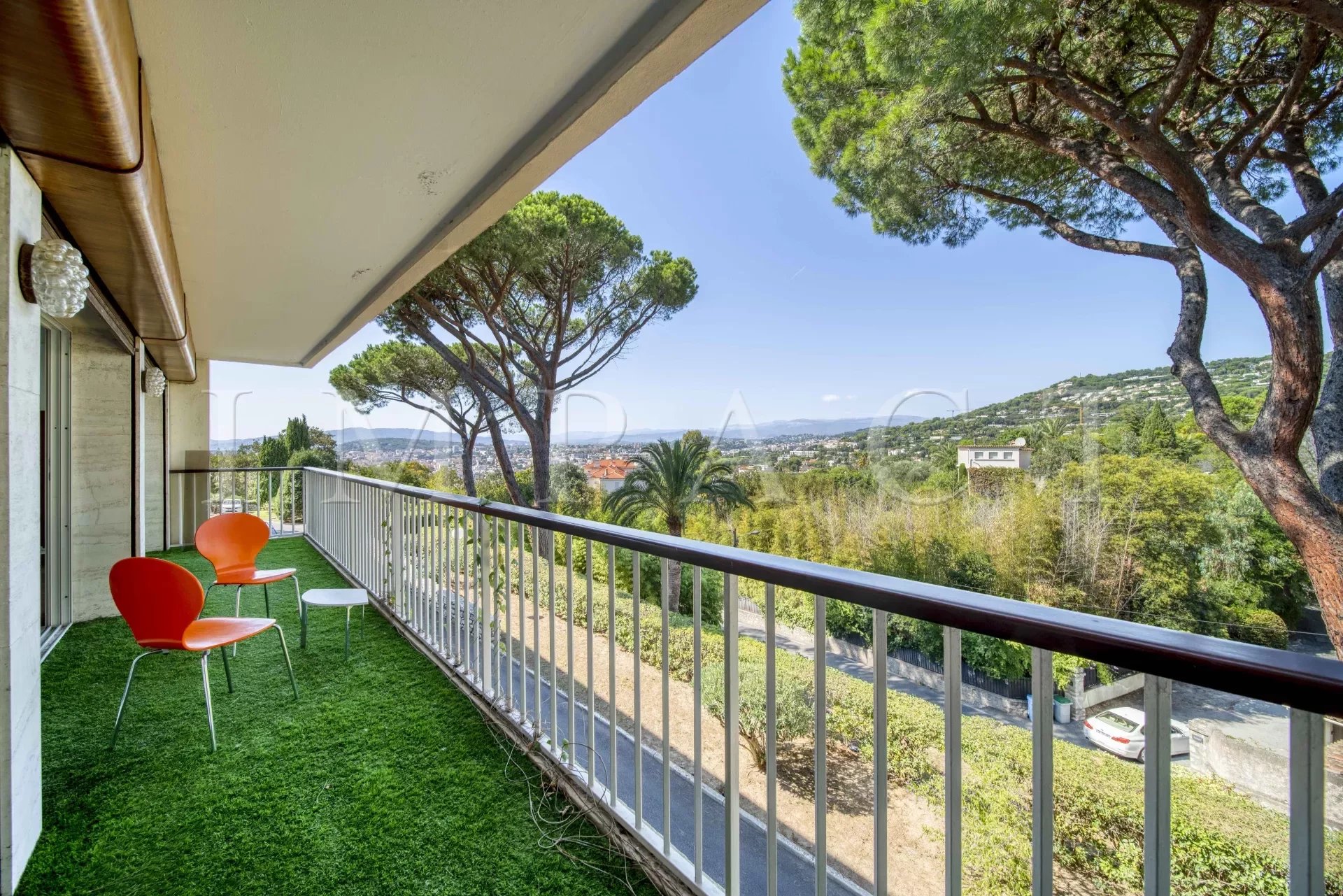 Cannes Californie apartment for sale