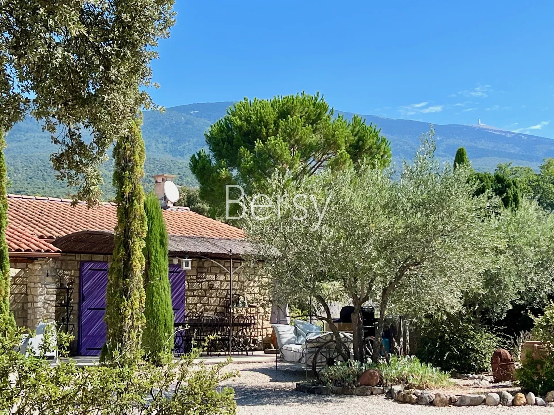 LOVERS OF VENTOUX, NATURE and the VILLAGE OF BEDOIN