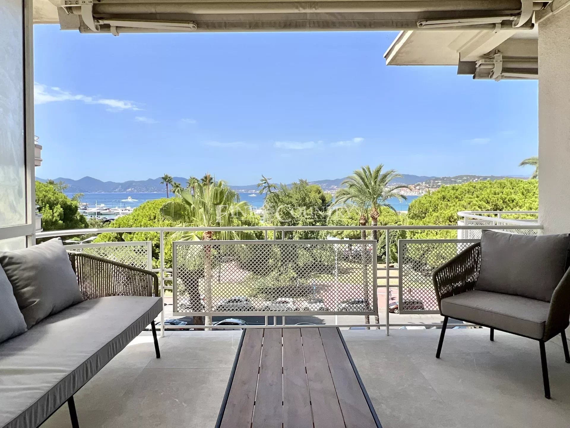 Apartment for sale on the Croisette, Cannes