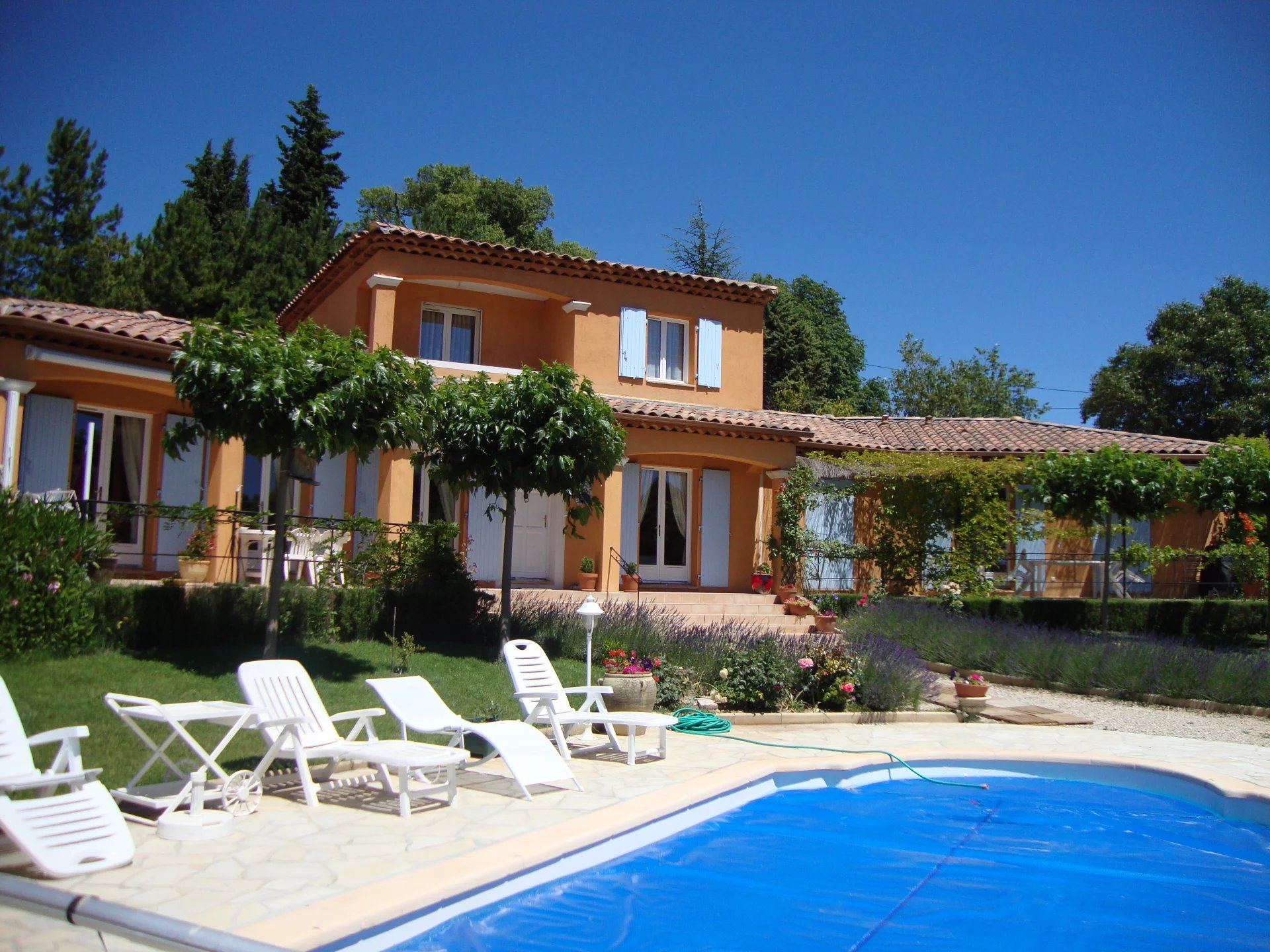 Vente Maison 214m² 7 Pièces à Lorgues (83510) - Charming Provence Real Estate