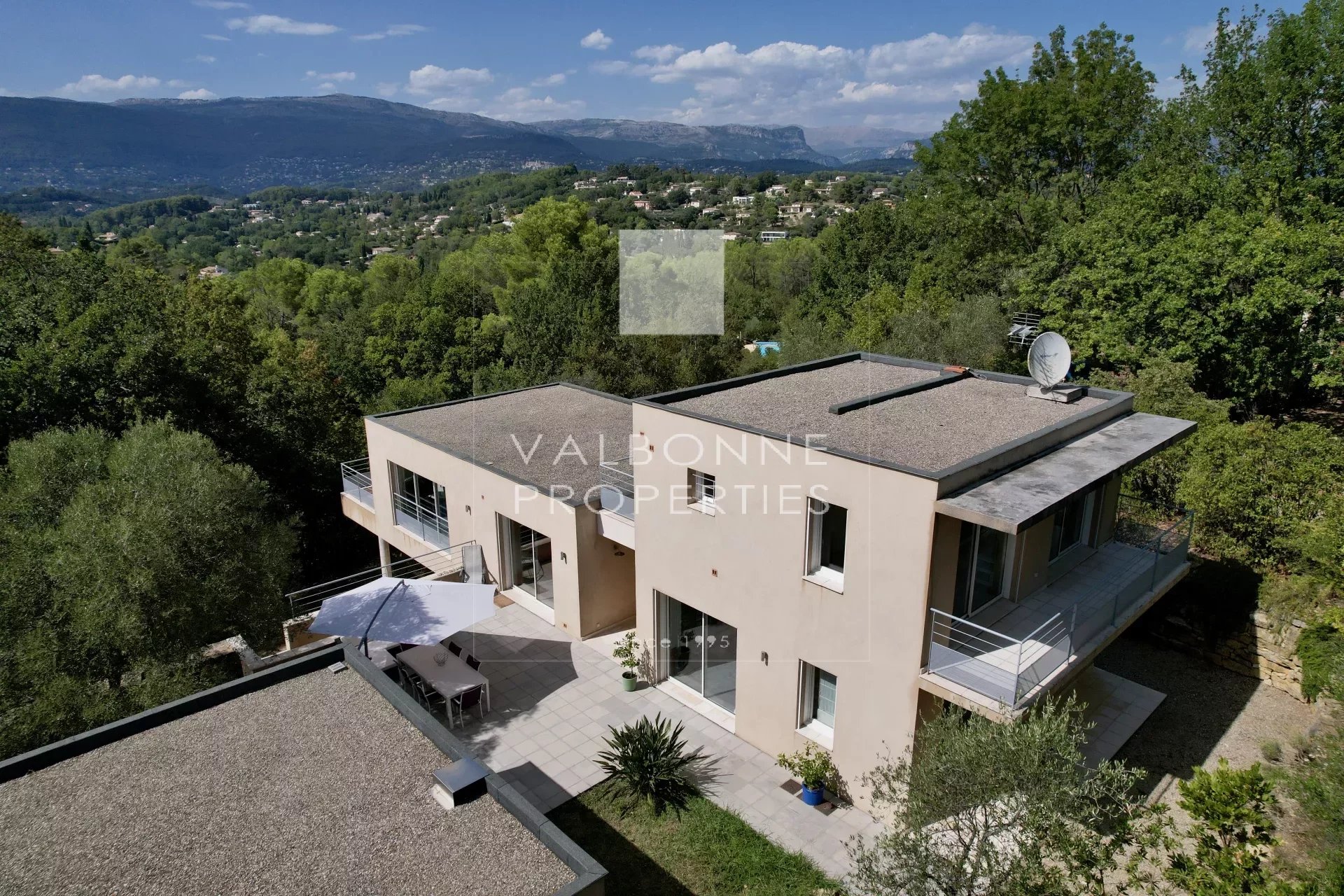Vente Maison 137m² 6 Pièces à Valbonne (06560) - Valbonne Properties