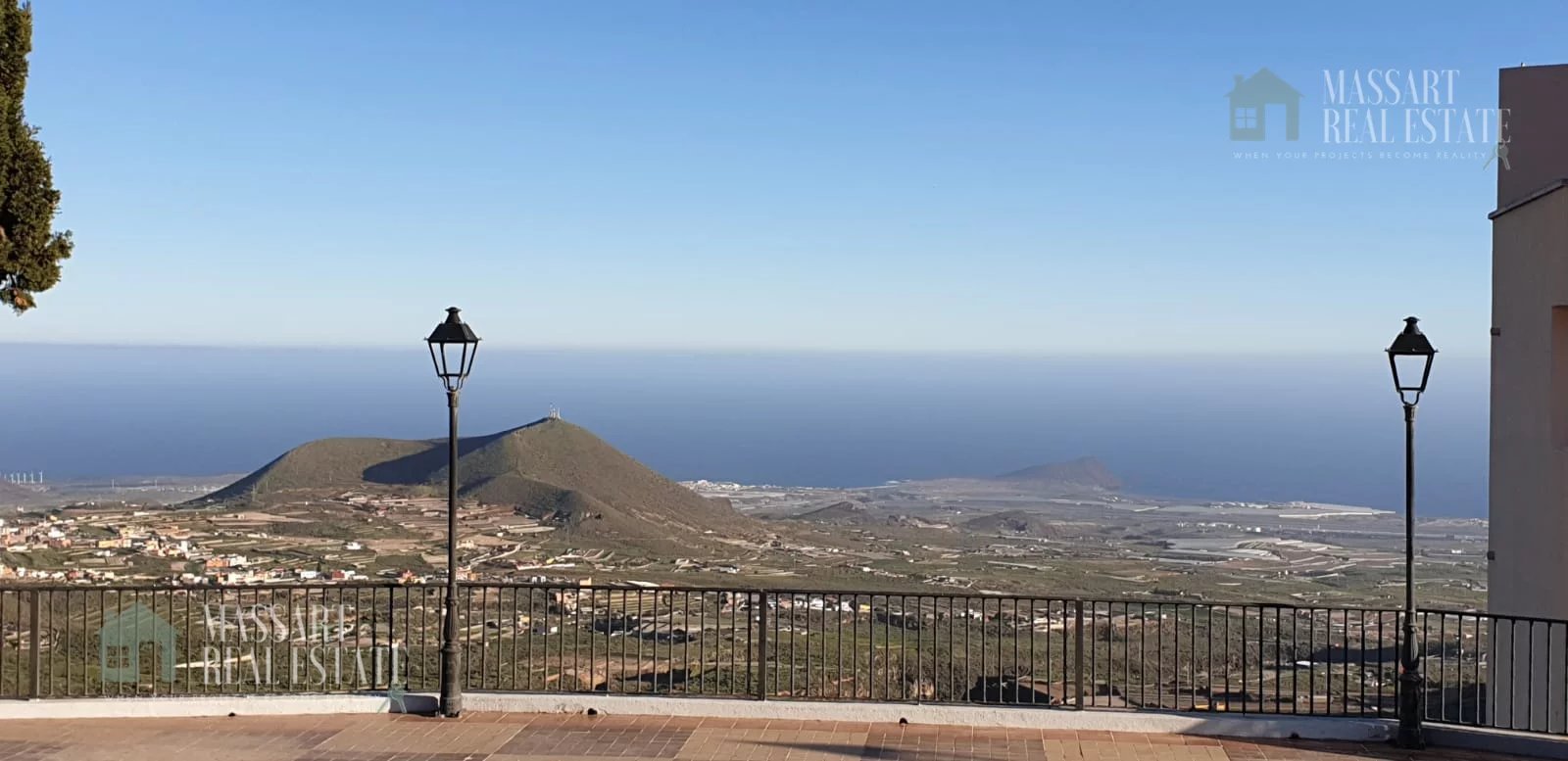 Adosado con vistas al mar y a la montaña, en San Miguel de Abona.