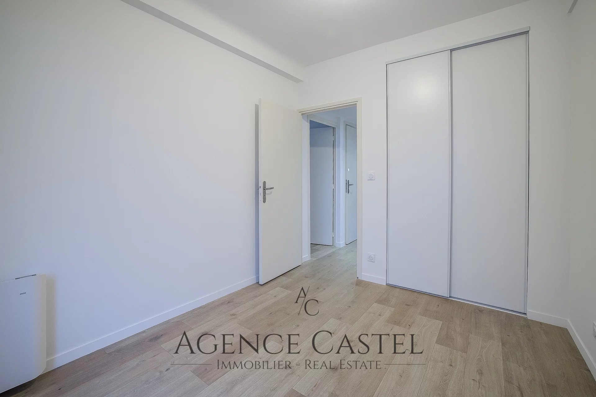 NICE CESSOLE - SUPERB 2 BEDROOM APARTMENT WITH BALCONY
