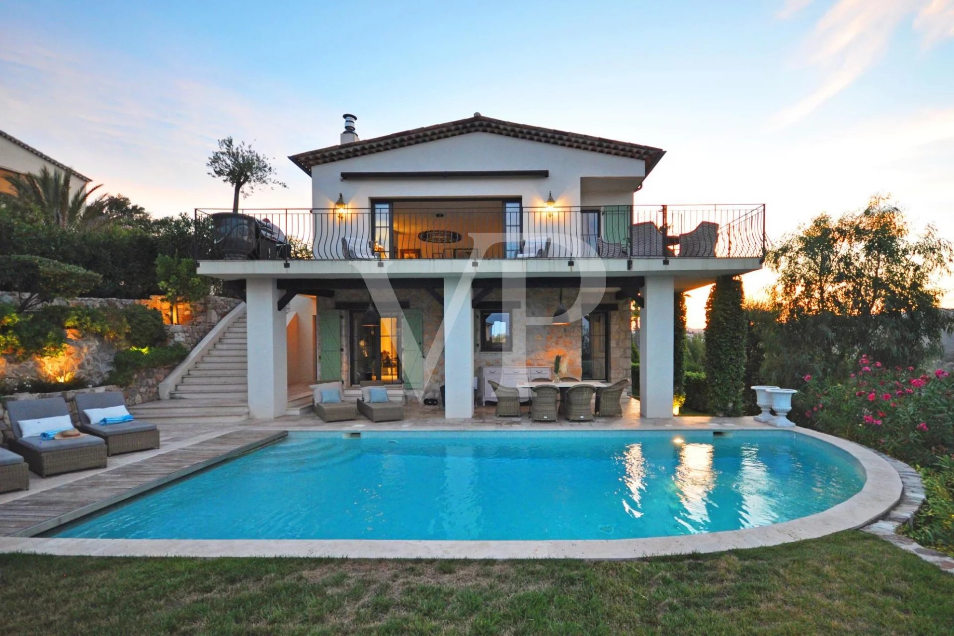 Villa with magical sea views within walking distance from the village