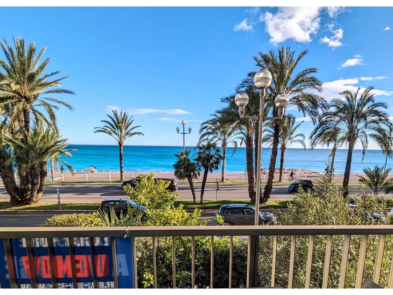 Large 133 sqm 4 rooms apartment for sale Sea view on the Promenade des Anglais