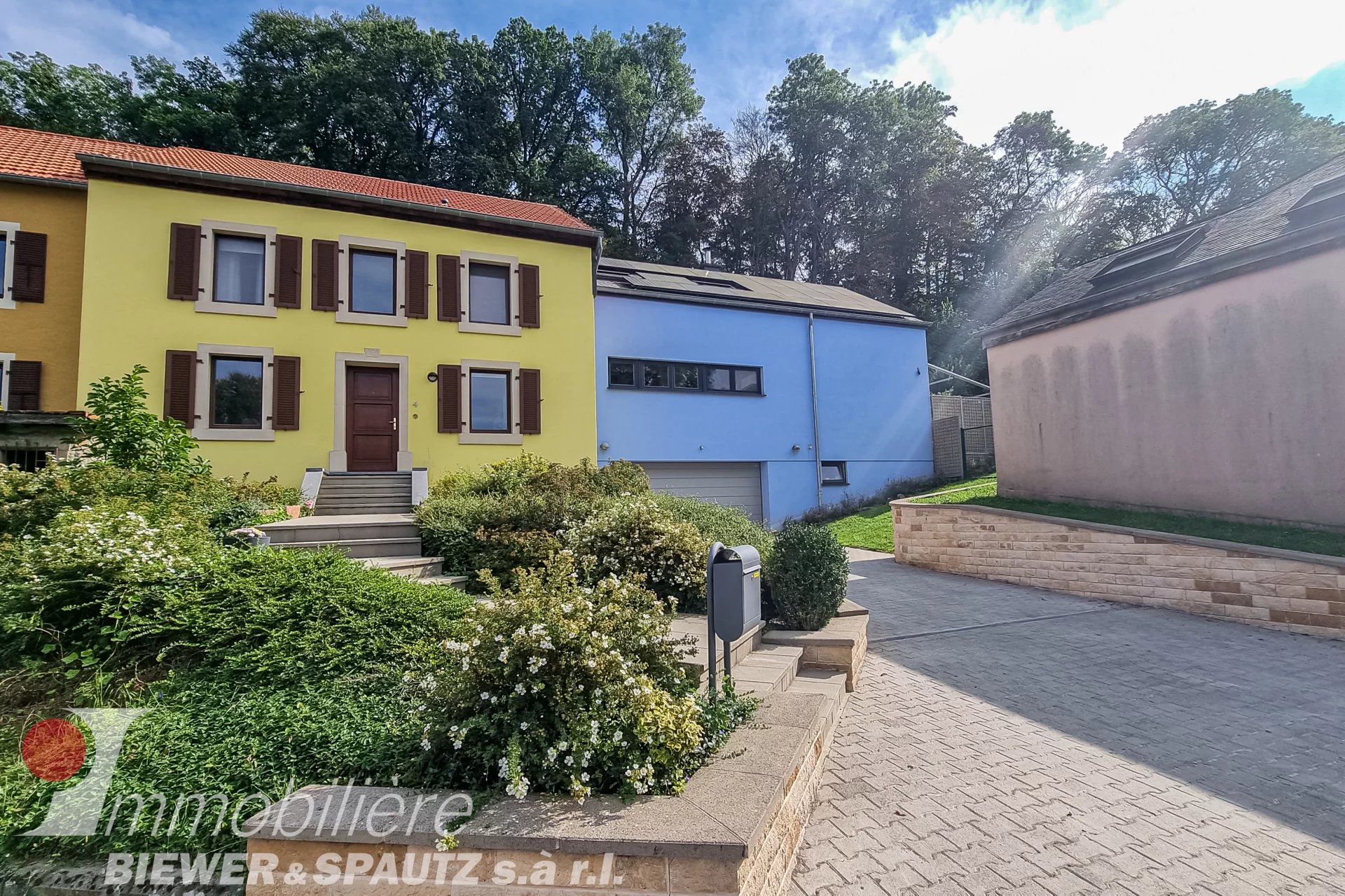 FOR SALE - Semi-detached house with 5 bedrooms in Ernste