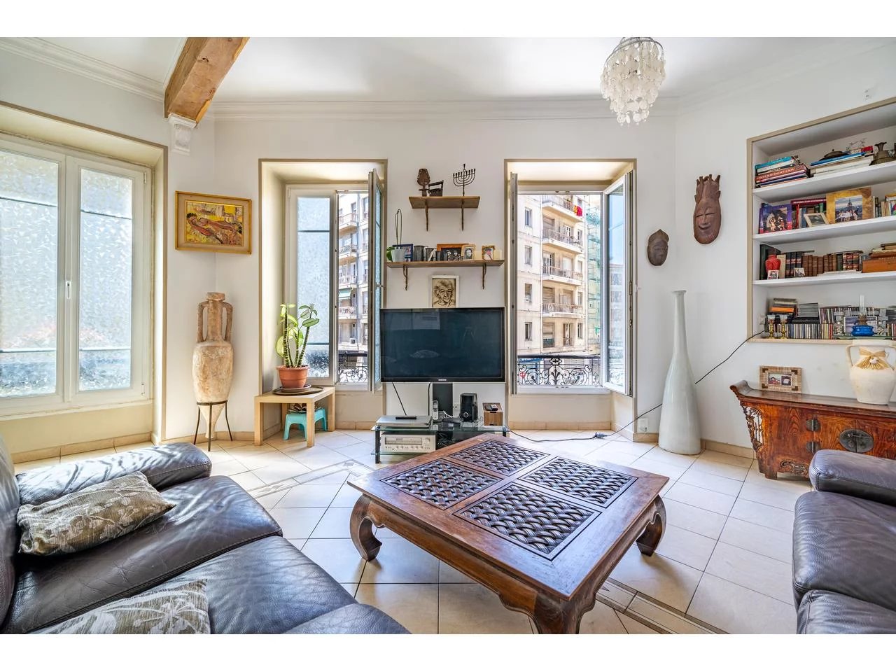 Appartement  5 Rooms 136.55m2  for sale   529 000 €