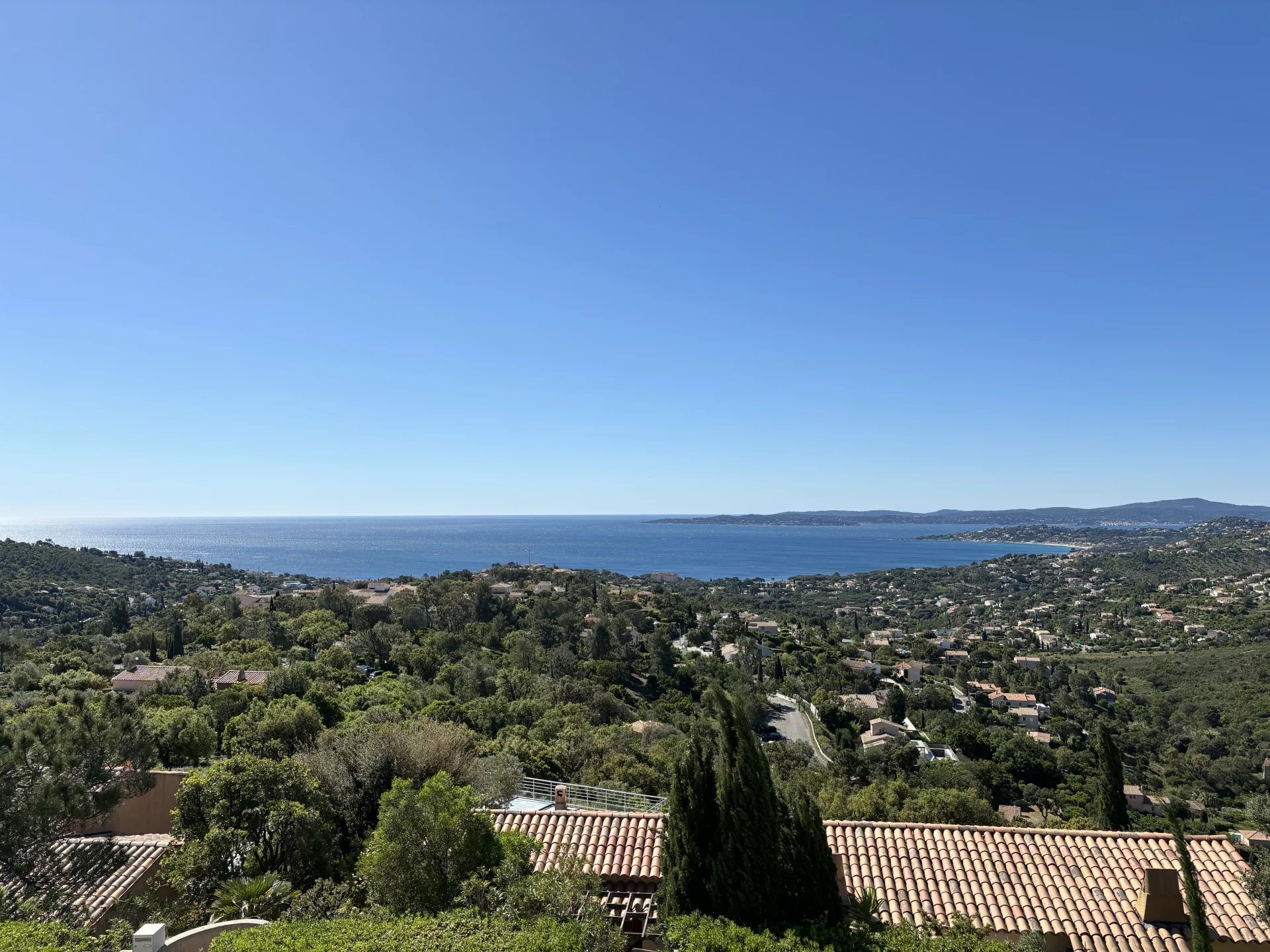 Studio avec balcon et vue mer, Les Issambres