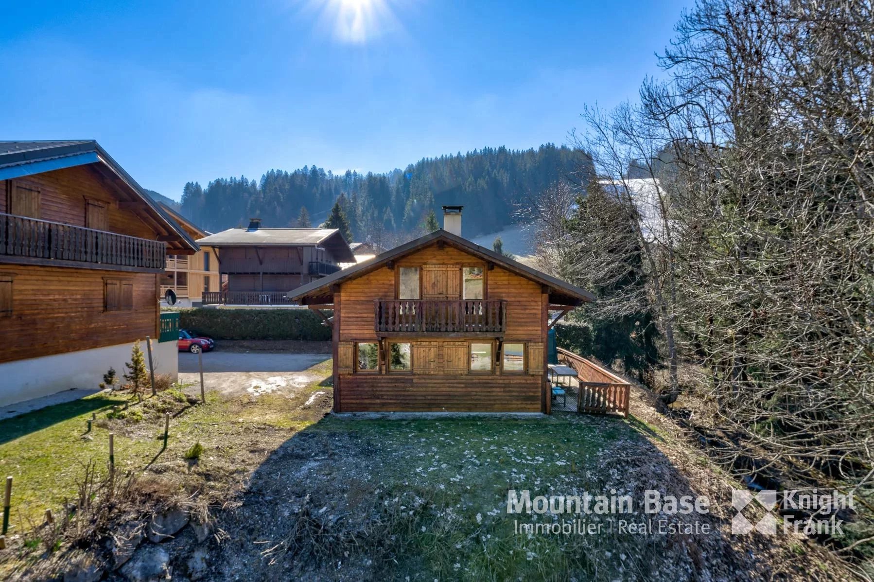 Photo of Charming 3 bedroom chalet with basement storage