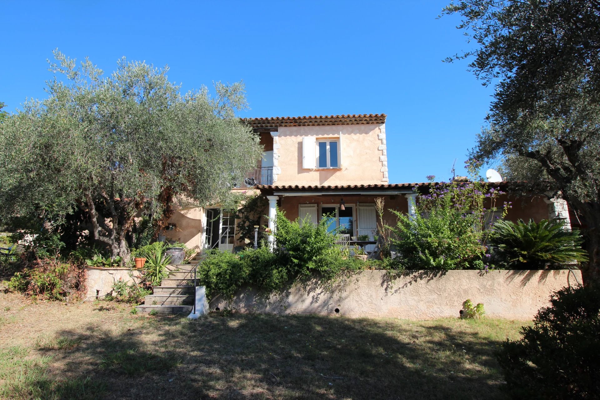 Sale House - Châteauneuf-Grasse