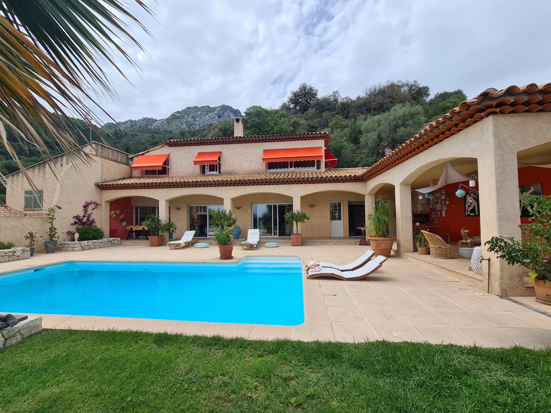 SAINTE AGNES - Villa atypique avec piscine, vue mer panoramique