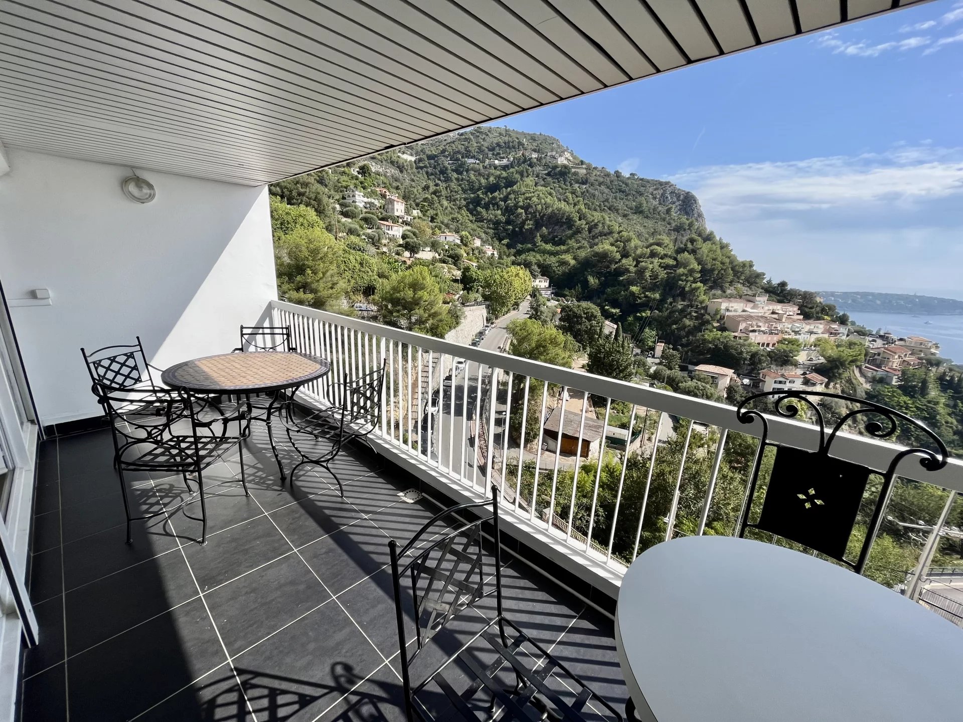 Magnifique Studio de 38.70m² + Terrasse avec vue panoramique sur la mer