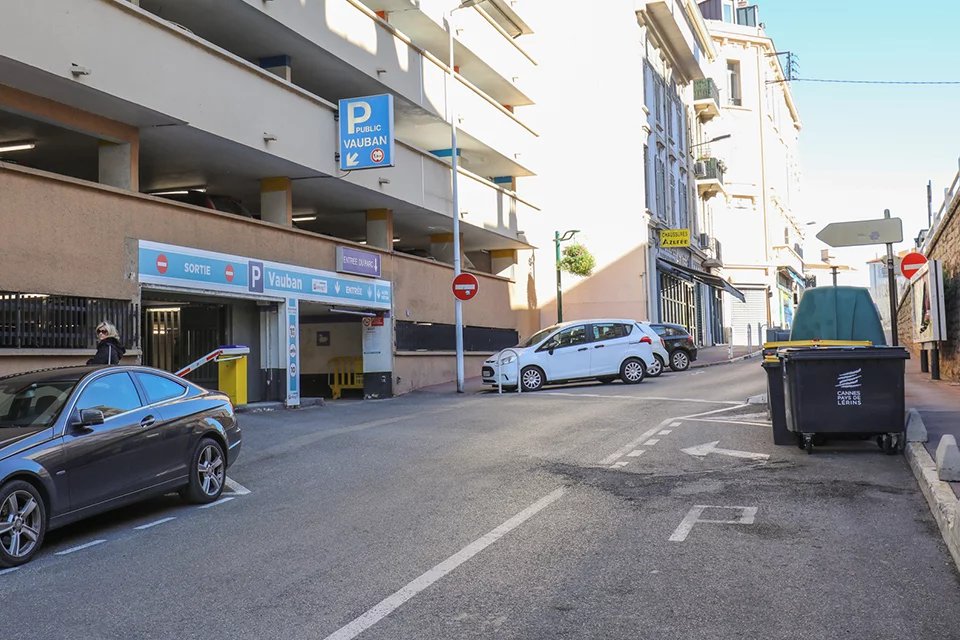 Vente Local commercial CANNES BAS CARNOT