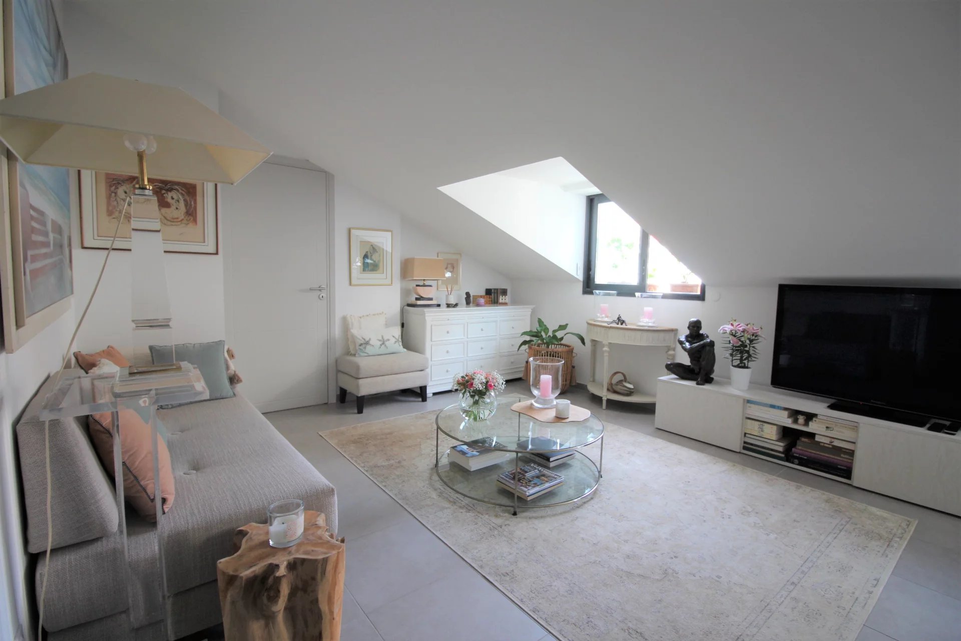 Vente Appartement 47m² 2 Pièces à Cannes (06400) - Rochas & Rossollin Real Estate